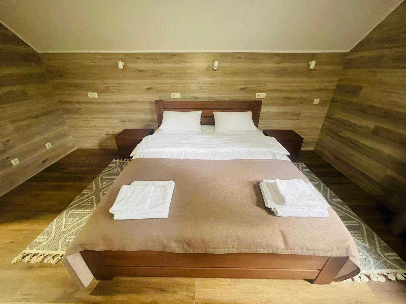Ethno Complex Ukrayinske Selo Hotell Buzovaya Exteriör bild